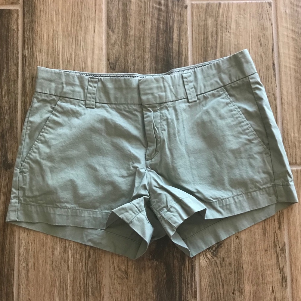 Uniqlo Olive Chino Micro Shorts